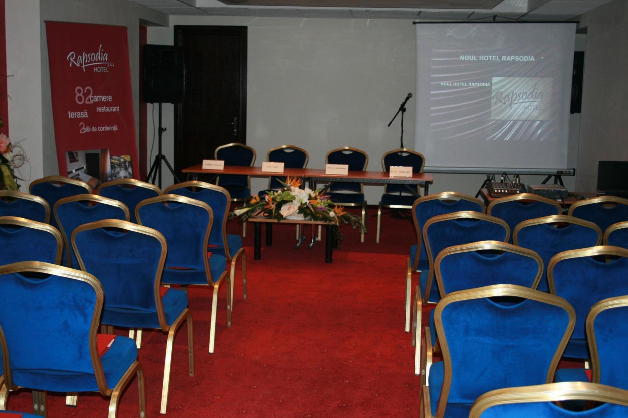 Hotel Rapsodia City Center Botoşani 設備 写真